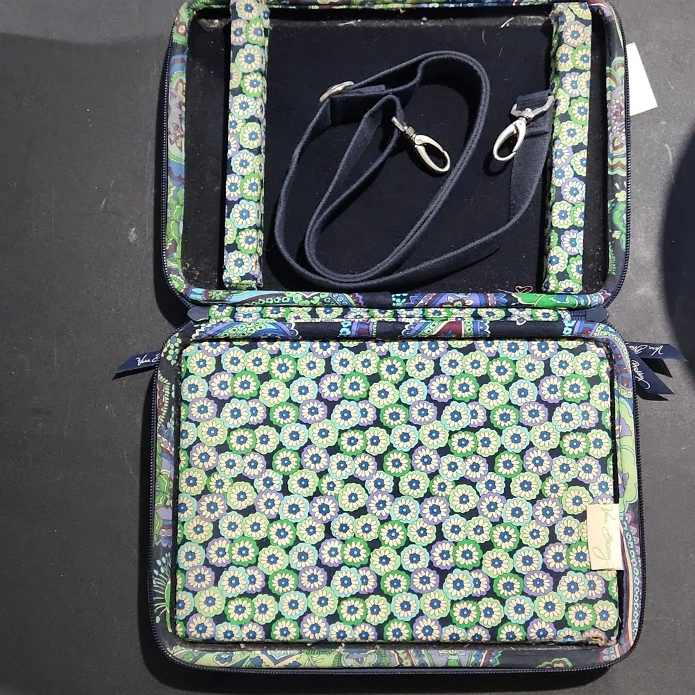 Vera Bradley Blue Rhapsody Mini Laptop/Tablet Case